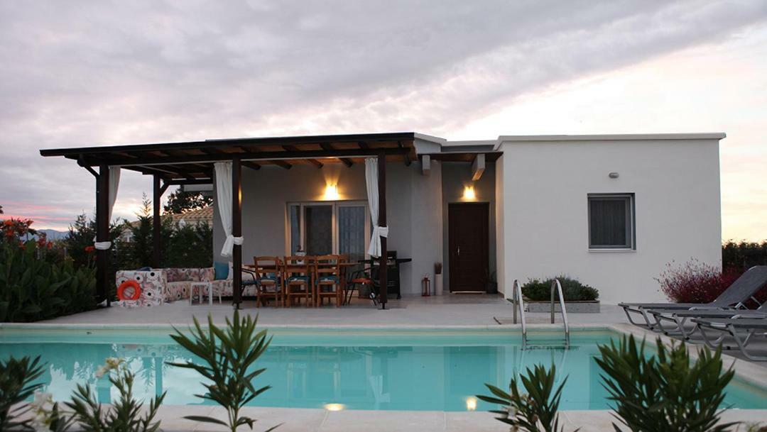 Iris 2 Villa Paralia Katerinis Exterior photo
